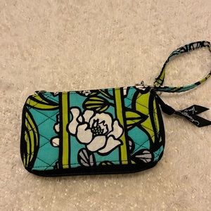 Vera Bradley Island Bloom Wallet/ Wristlet